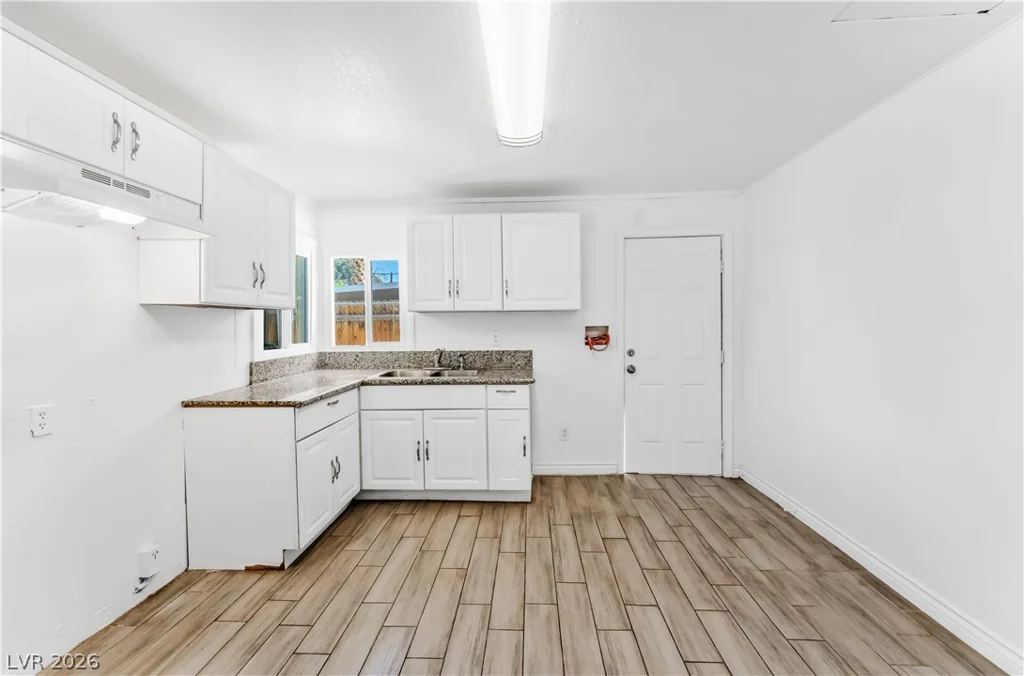 1311 Sweeney, Las Vegas, NV 89104