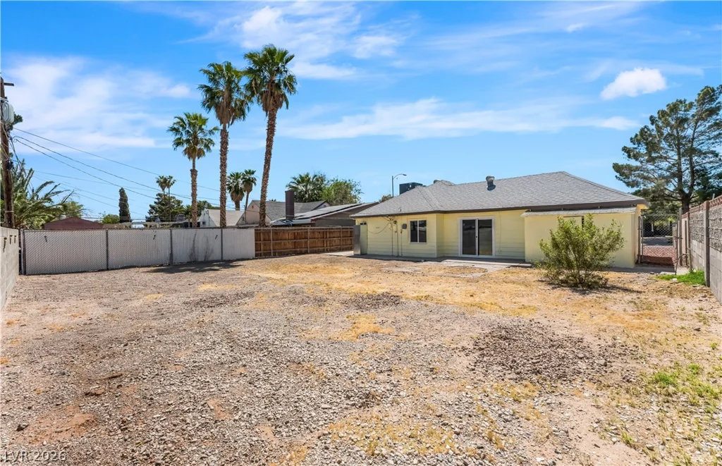 1311 Sweeney, Las Vegas, NV 89104