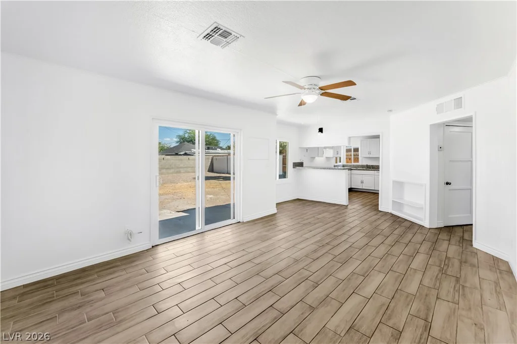 1311 Sweeney, Las Vegas, NV 89104
