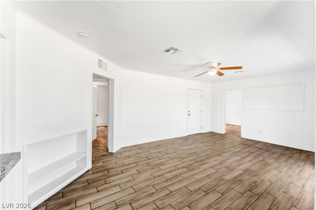 1311 Sweeney, Las Vegas, NV 89104