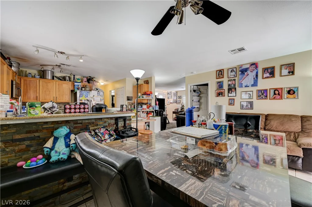 8325 Haven Cove, Las Vegas, NV 89113