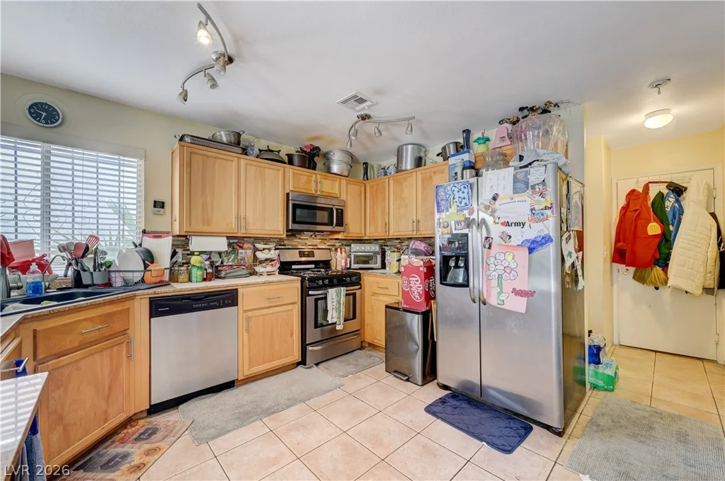 8325 Haven Cove, Las Vegas, NV 89113