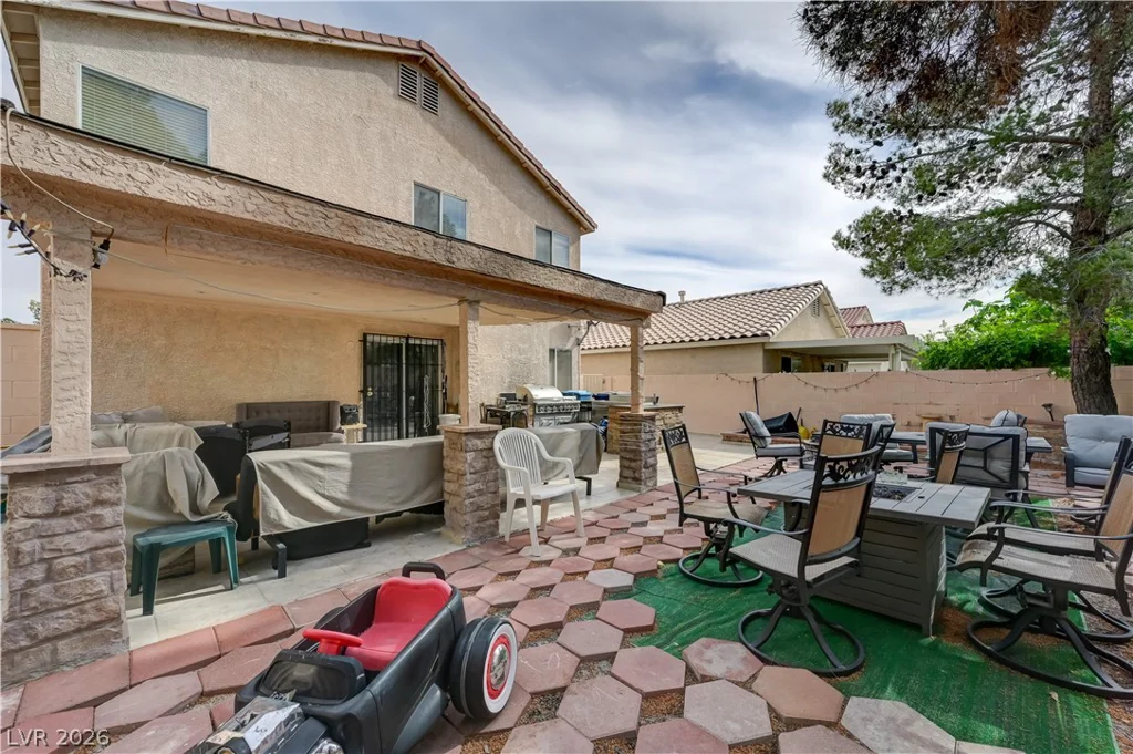 8325 Haven Cove, Las Vegas, NV 89113
