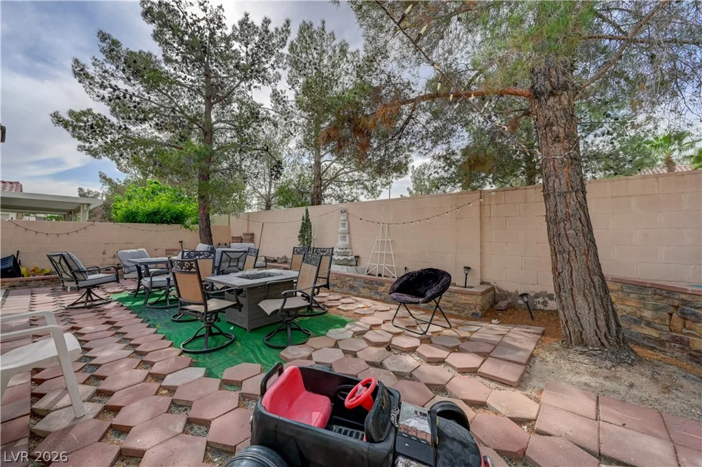 8325 Haven Cove, Las Vegas, NV 89113
