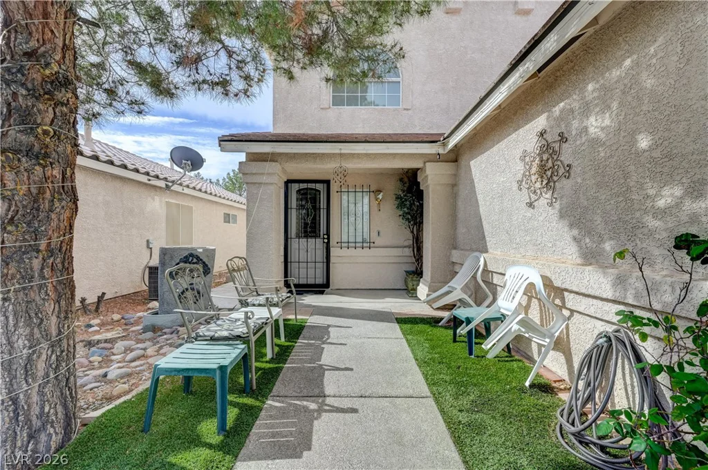 8325 Haven Cove, Las Vegas, NV 89113