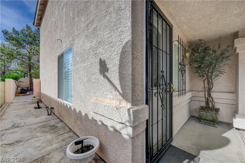 8325 Haven Cove, Las Vegas, NV 89113