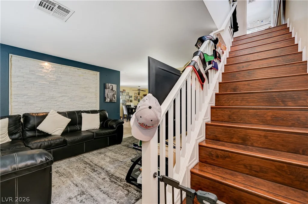 8325 Haven Cove, Las Vegas, NV 89113