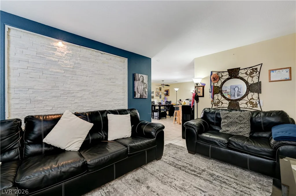 8325 Haven Cove, Las Vegas, NV 89113