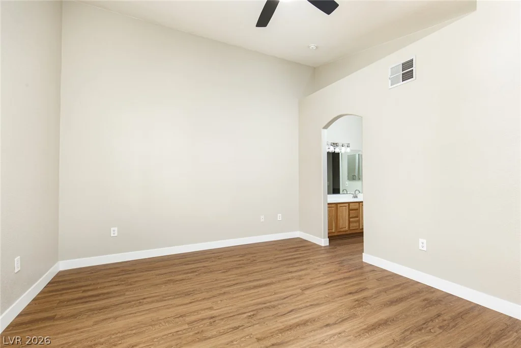 3933 Lazy Pine, Las Vegas, NV 89108
