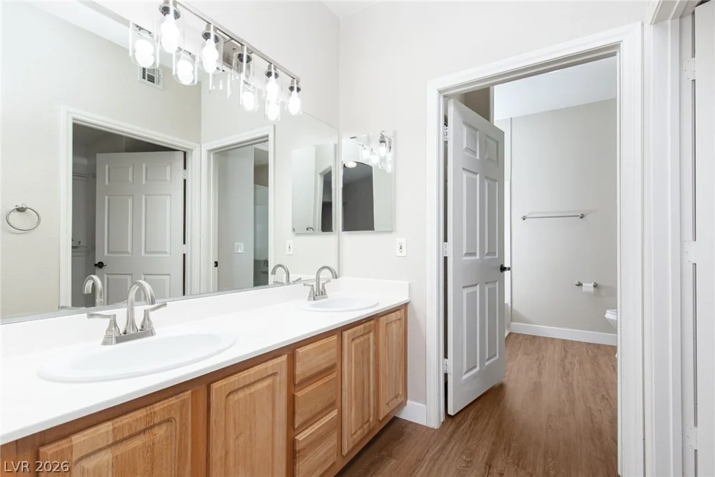 3933 Lazy Pine, Las Vegas, NV 89108