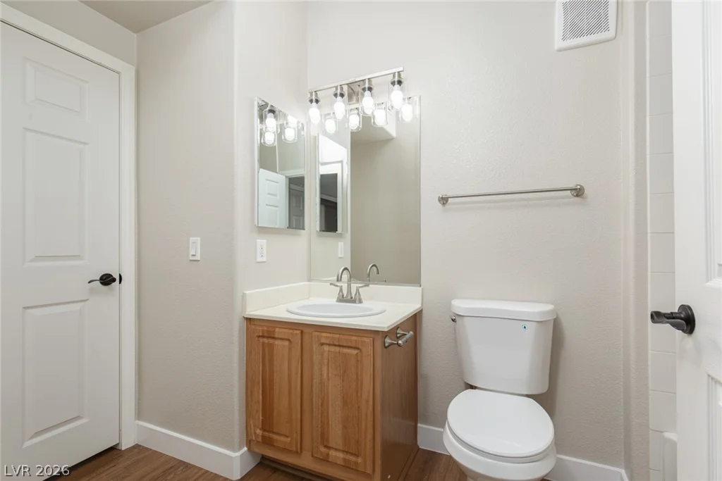 3933 Lazy Pine, Las Vegas, NV 89108