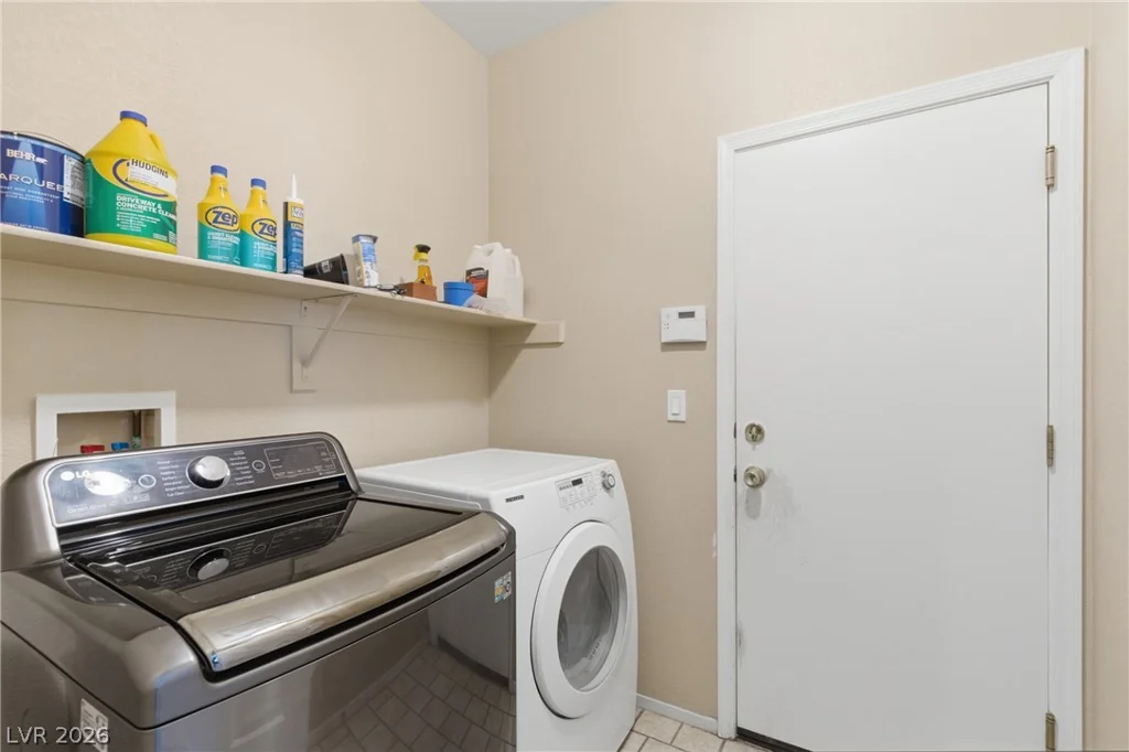 4433 El Presidio, Las Vegas, NV 89141