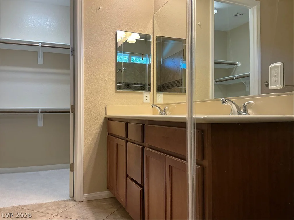 5627 Granollers, Las Vegas, NV 89135