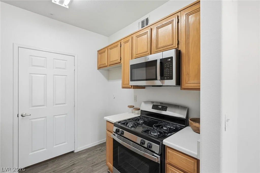 7185 Durango, Las Vegas, NV 89113