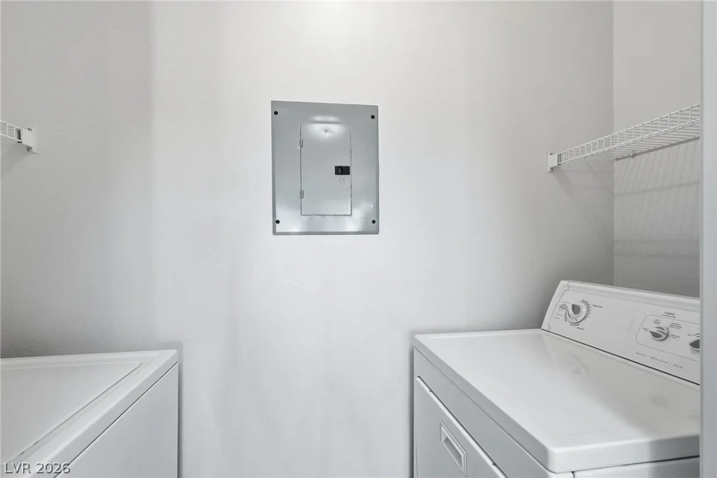 7185 Durango, Las Vegas, NV 89113