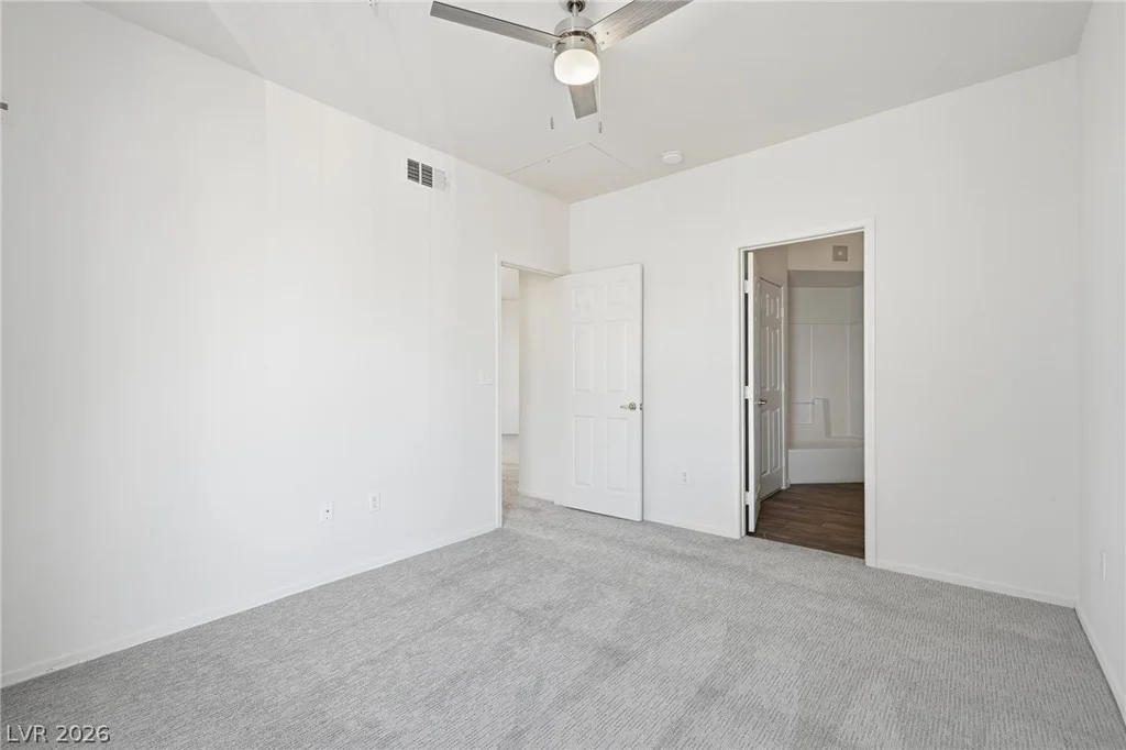 7185 Durango, Las Vegas, NV 89113
