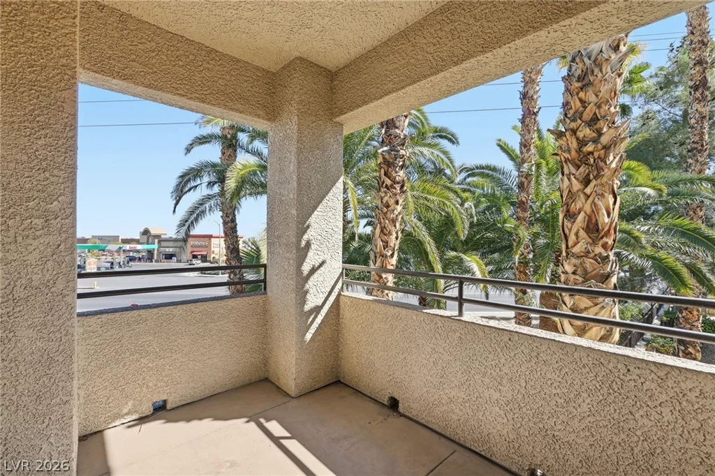 7185 Durango, Las Vegas, NV 89113