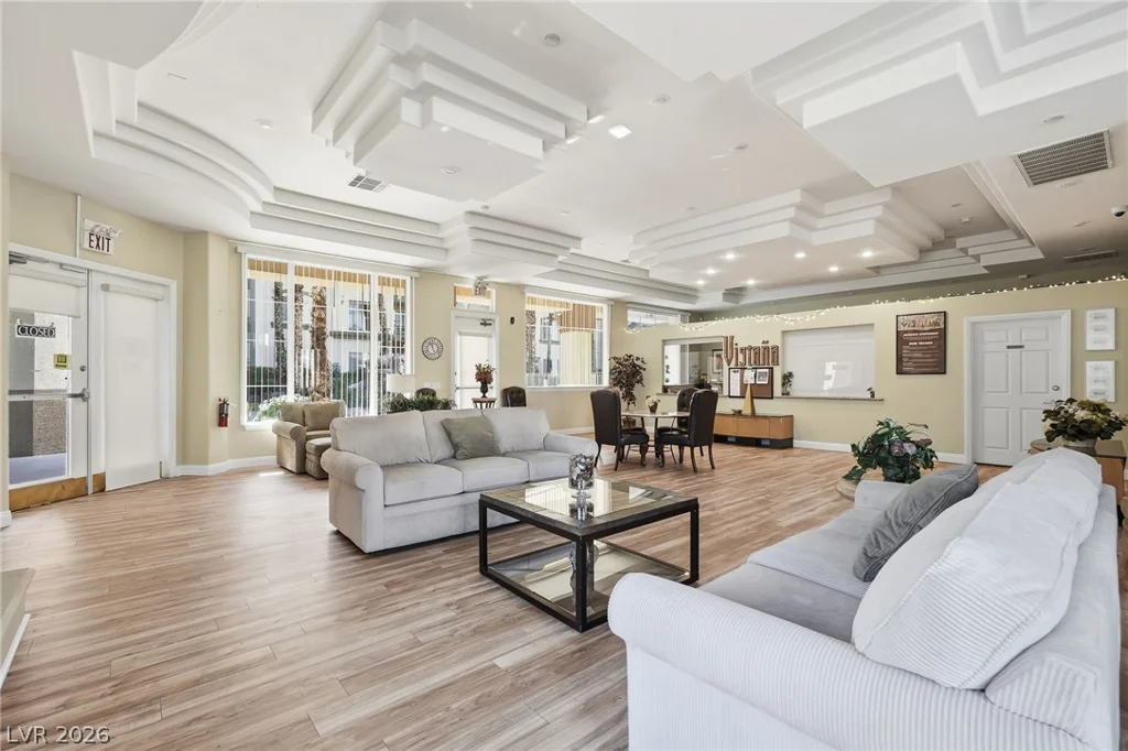 7185 Durango, Las Vegas, NV 89113