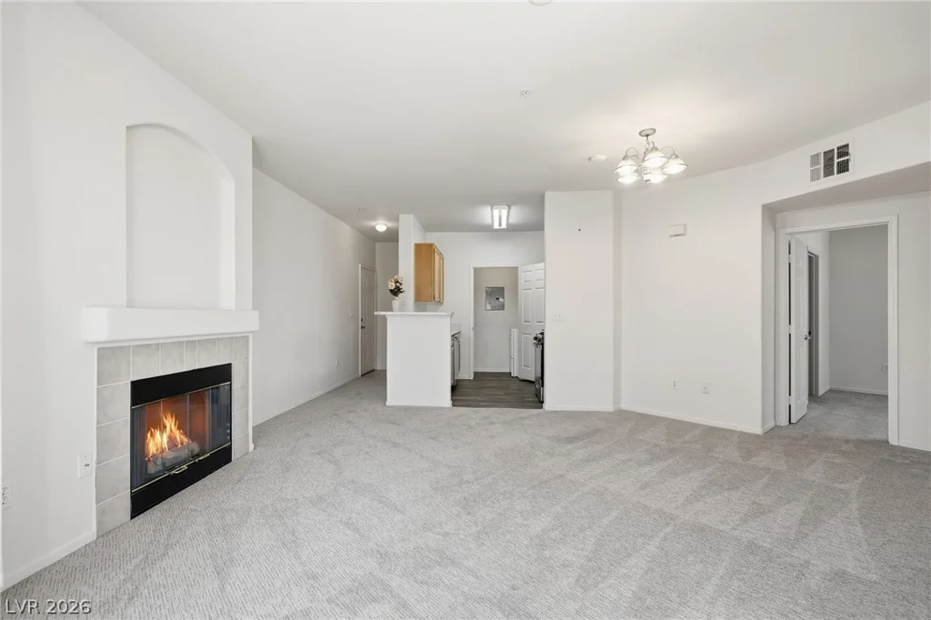 7185 Durango, Las Vegas, NV 89113