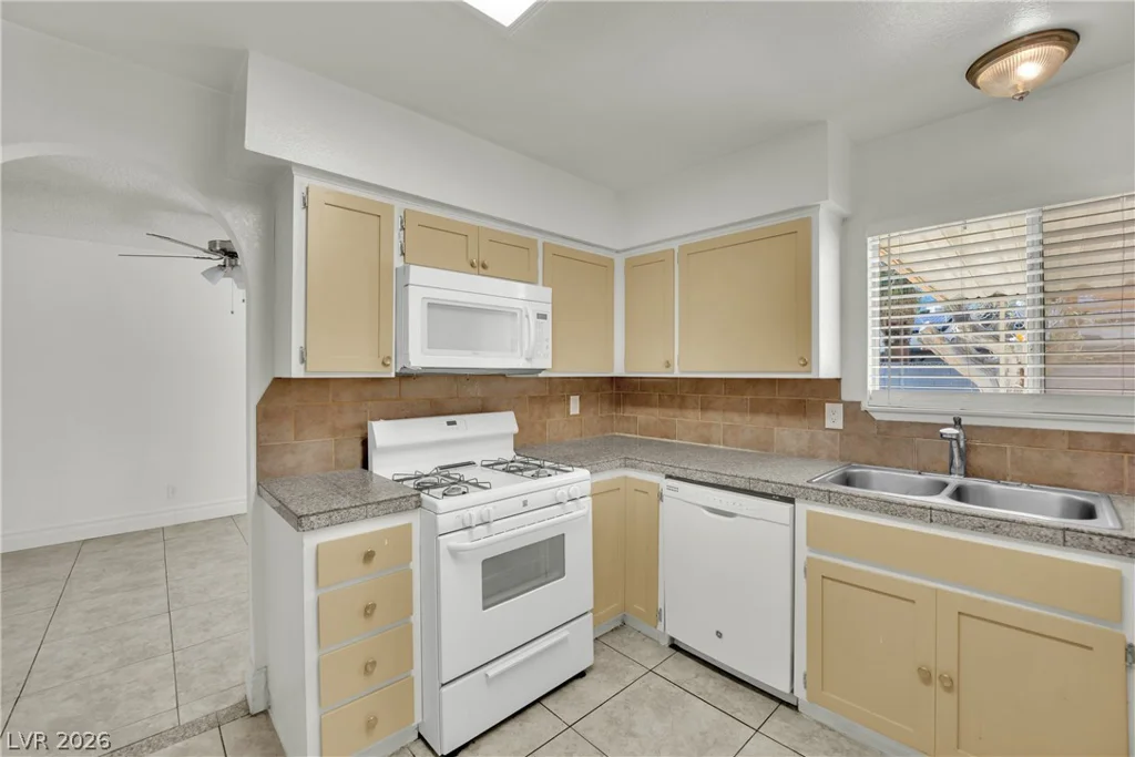 2403 Bonita, Henderson, NV 89014
