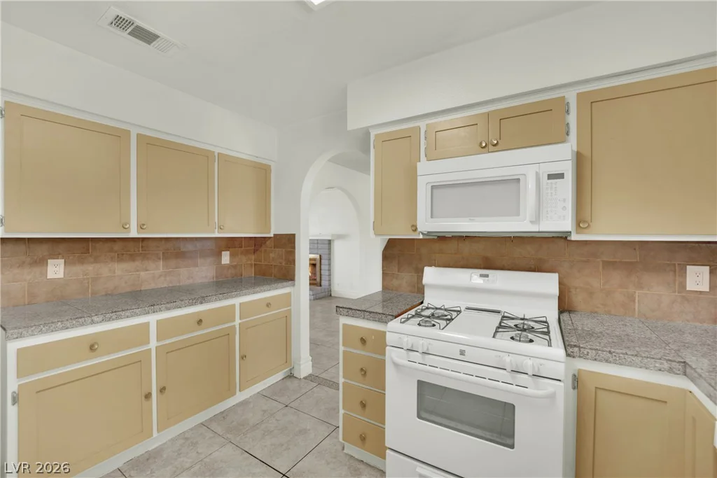 2403 Bonita, Henderson, NV 89014