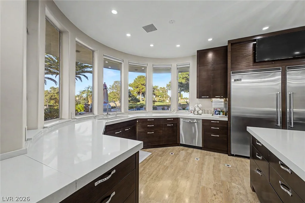 46 Gulf Stream, Las Vegas, NV 89113
