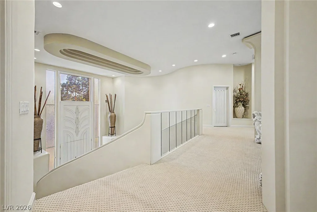 46 Gulf Stream, Las Vegas, NV 89113