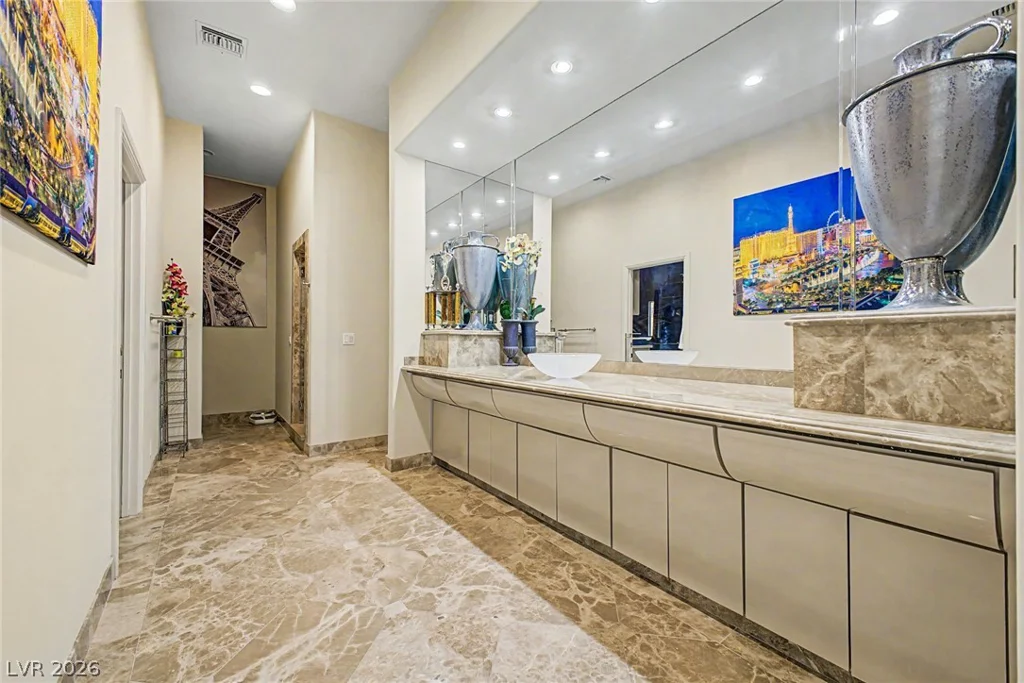 46 Gulf Stream, Las Vegas, NV 89113