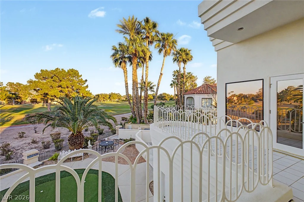 46 Gulf Stream, Las Vegas, NV 89113
