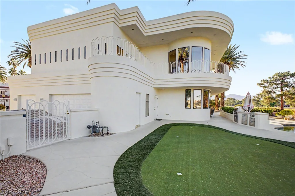 46 Gulf Stream, Las Vegas, NV 89113