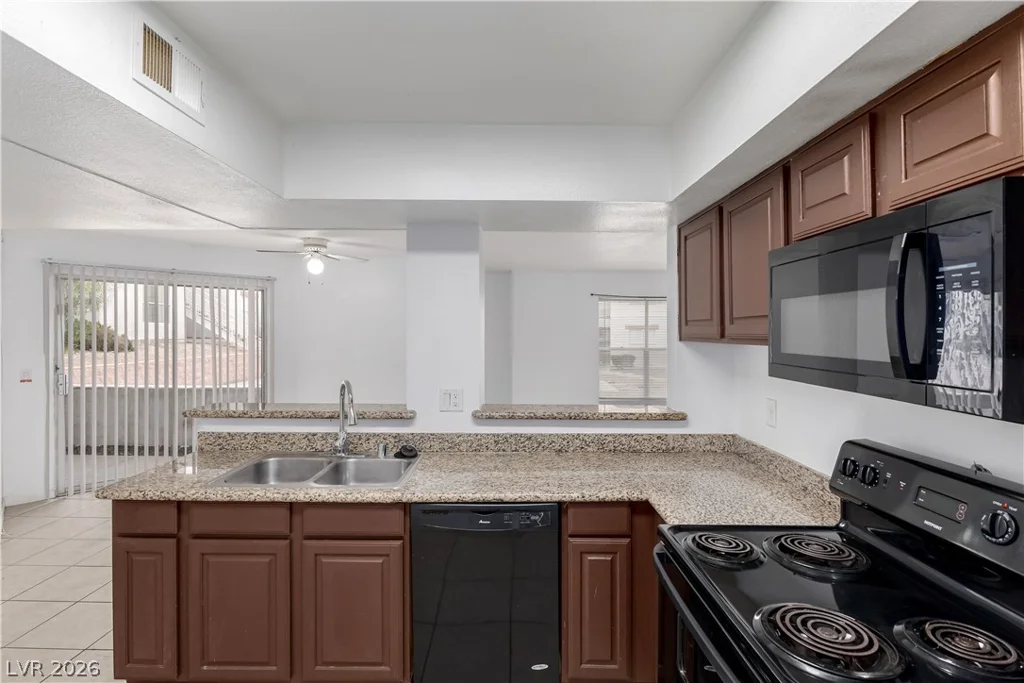 6800 Lake Mead, Las Vegas, NV 89156