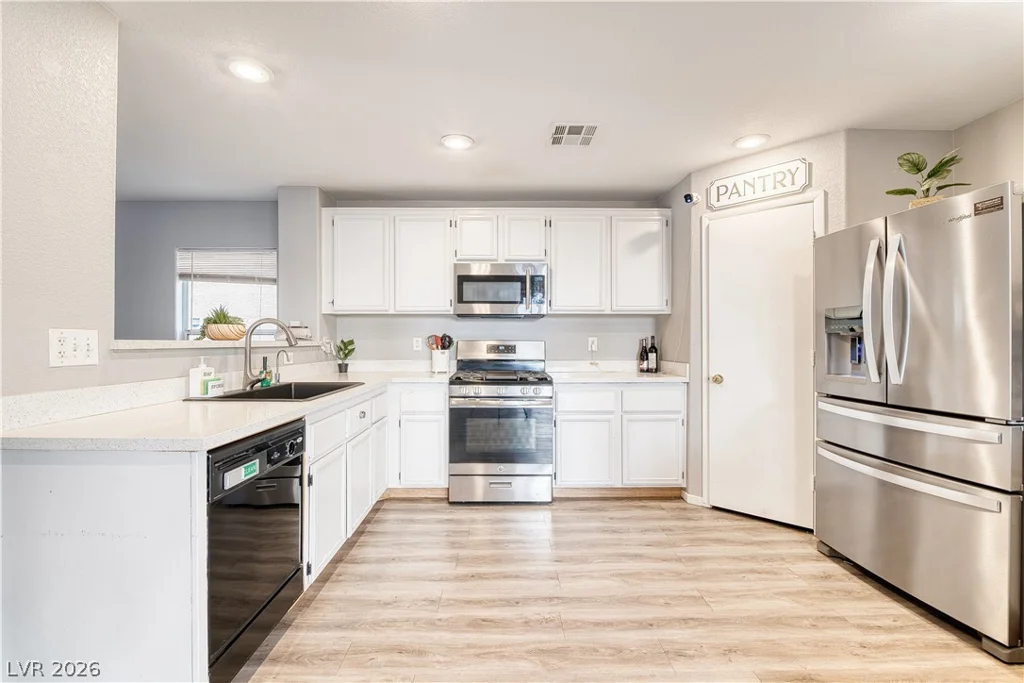 4533 Sunday River, Las Vegas, NV 89122