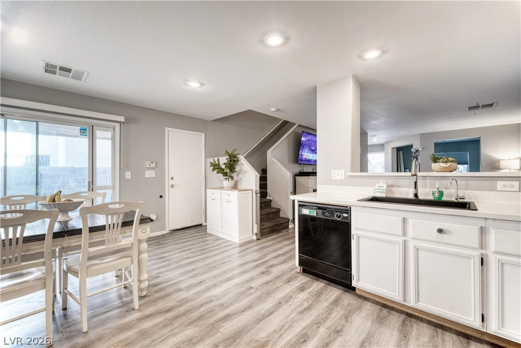 4533 Sunday River, Las Vegas, NV 89122