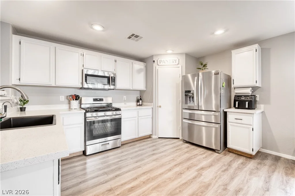 4533 Sunday River, Las Vegas, NV 89122
