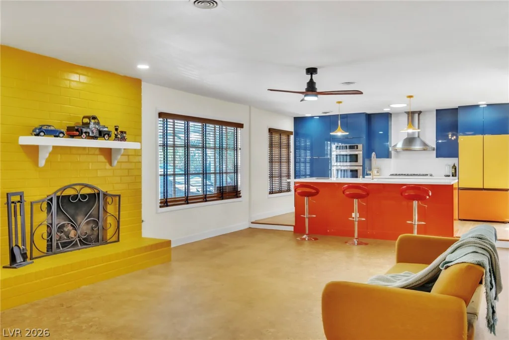 1679 Raindance, Las Vegas, NV 89169