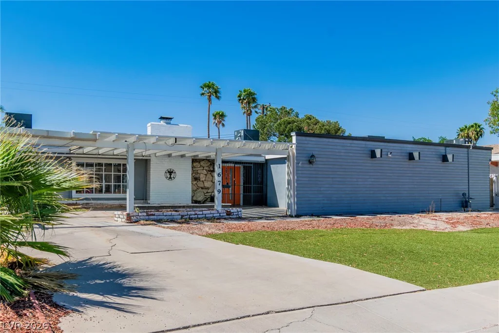 1679 Raindance, Las Vegas, NV 89169