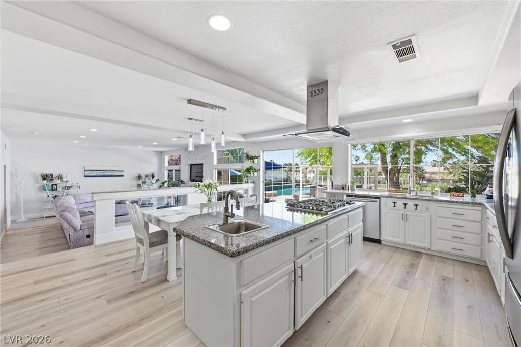 2442 Legacy Island, Henderson, NV 89074