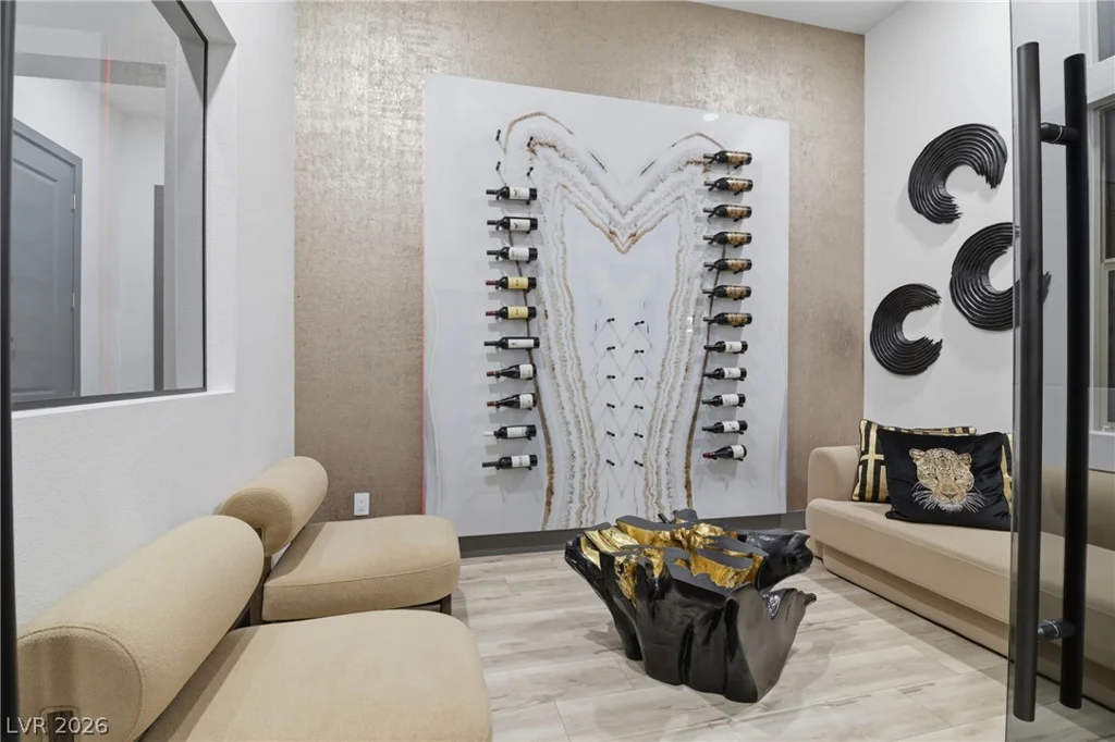 6880 Equinox Cliff, Las Vegas, NV 89135