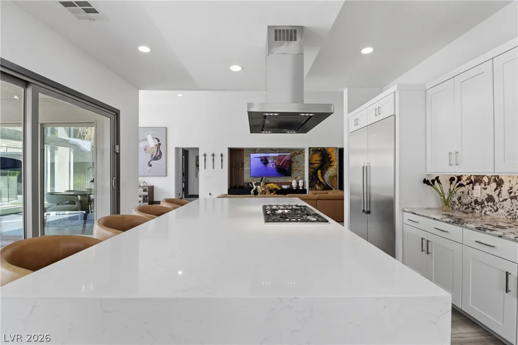 6880 Equinox Cliff, Las Vegas, NV 89135