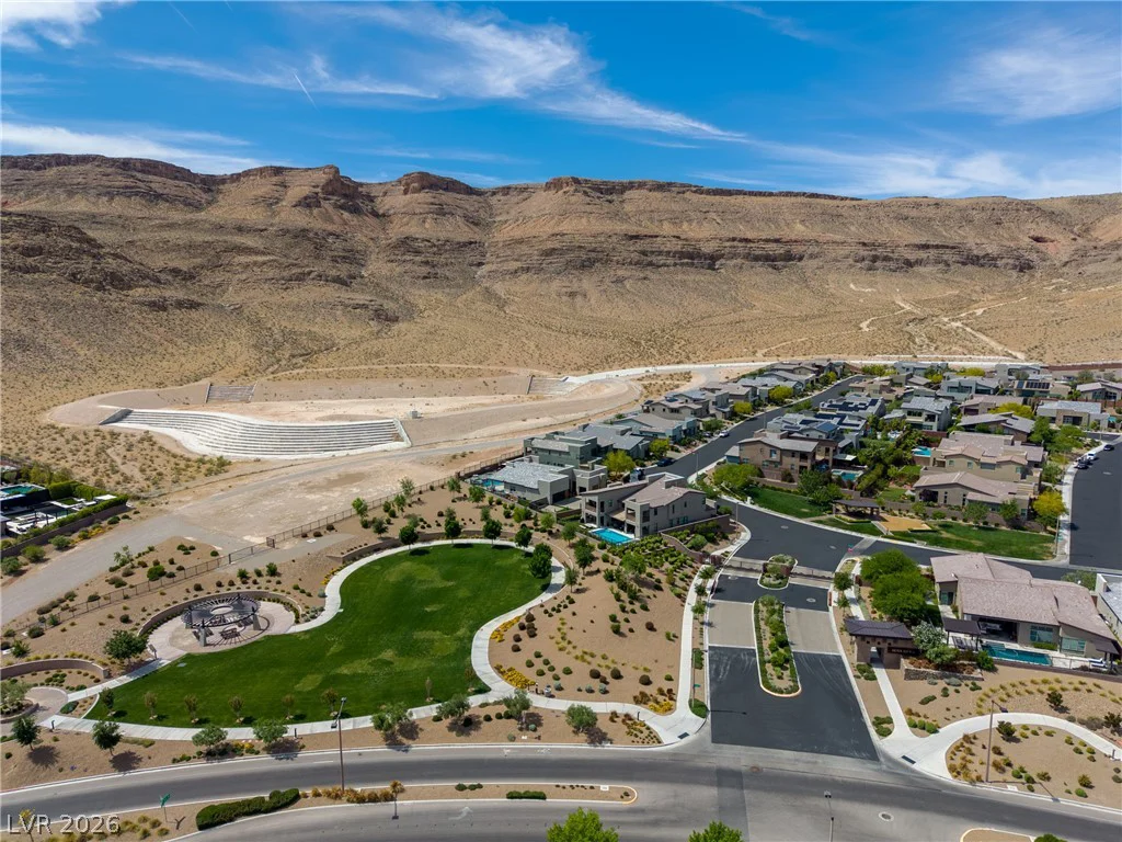 6880 Equinox Cliff, Las Vegas, NV 89135