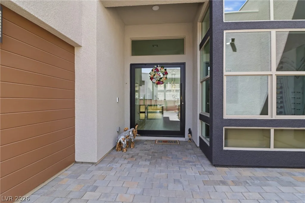 6880 Equinox Cliff, Las Vegas, NV 89135