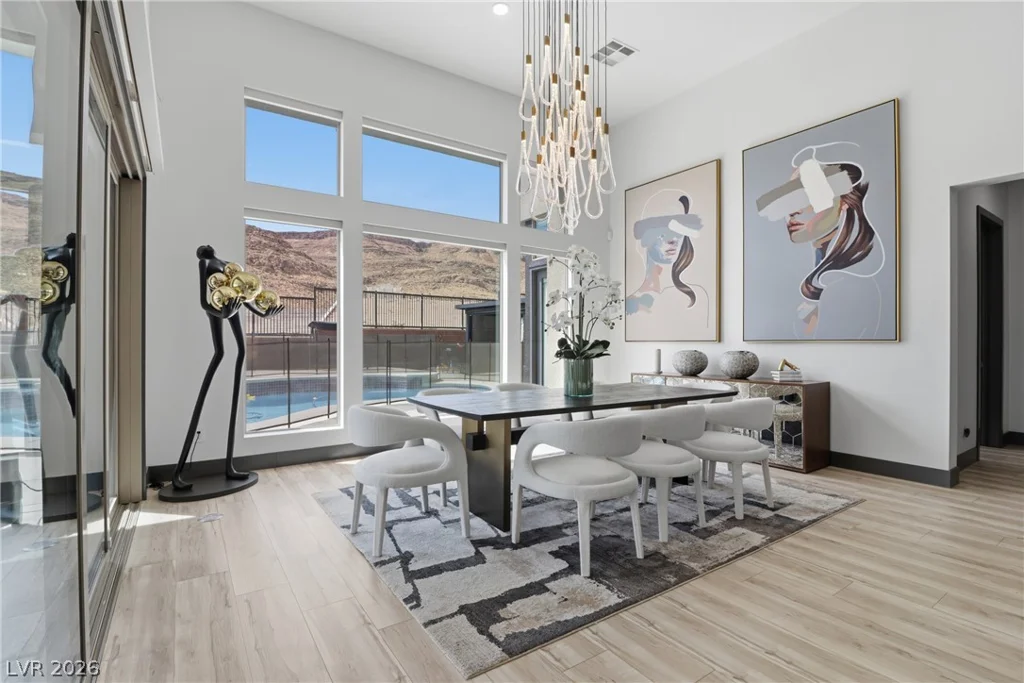 6880 Equinox Cliff, Las Vegas, NV 89135