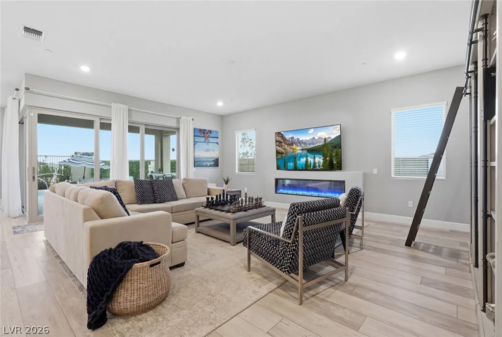 112 Springbough, Las Vegas, NV 89138