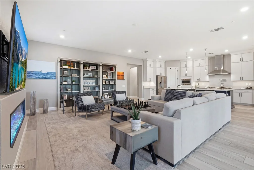 112 Springbough, Las Vegas, NV 89138
