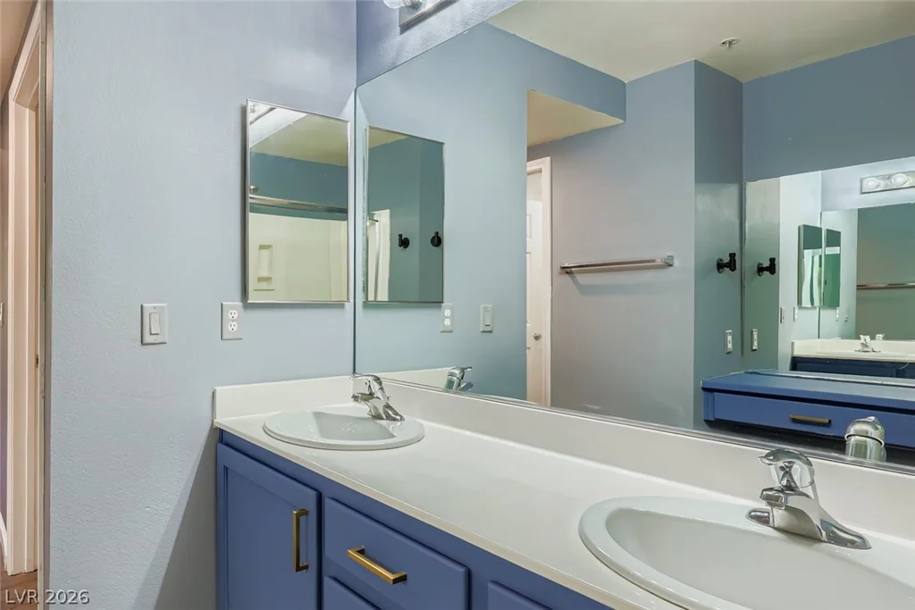 39 Agate, Las Vegas, NV 89123