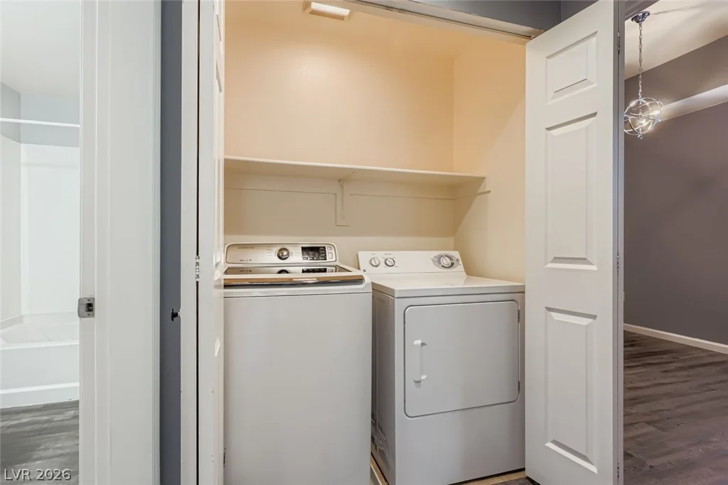 39 Agate, Las Vegas, NV 89123