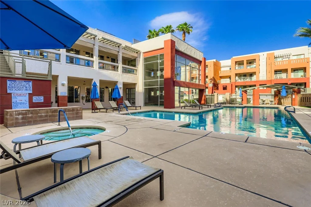 39 Agate, Las Vegas, NV 89123