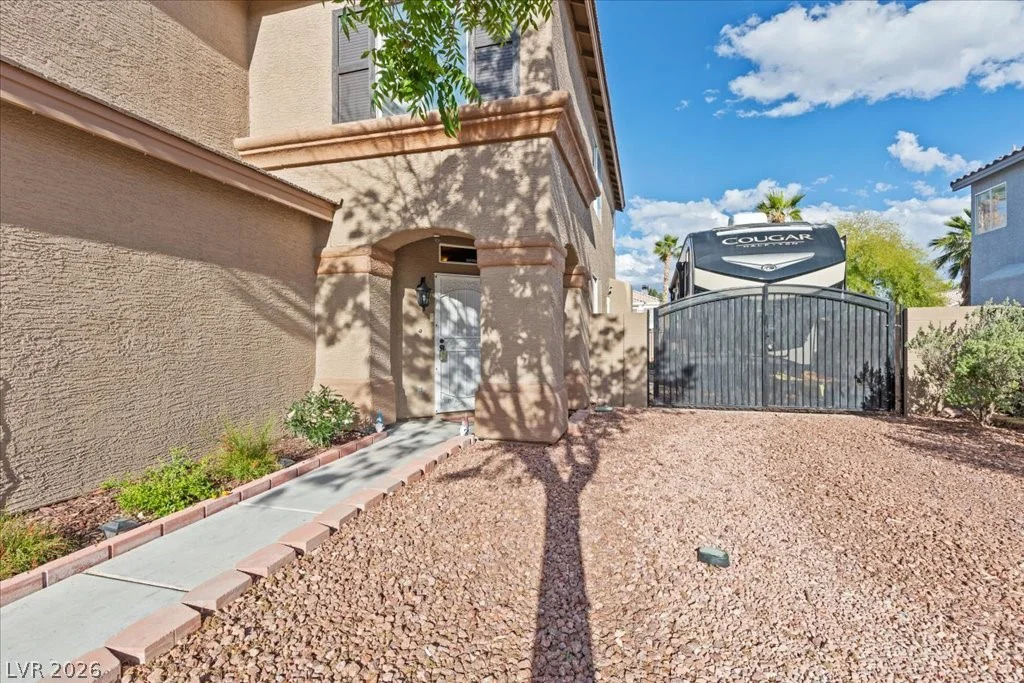 4512 Long Horse, Las Vegas, NV 89147