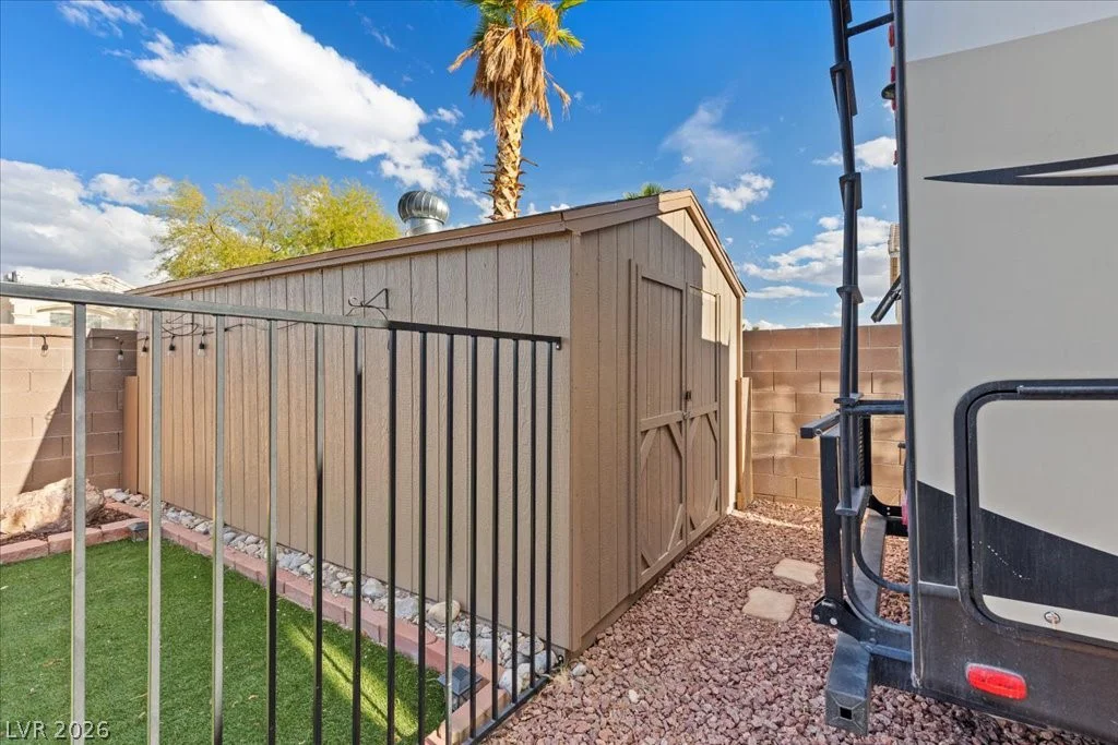 4512 Long Horse, Las Vegas, NV 89147