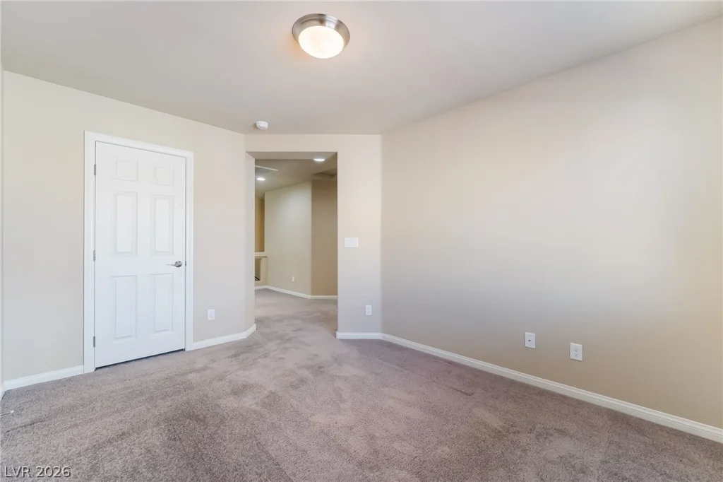 8202 Dover Canyon, Las Vegas, NV 89139